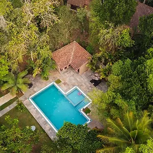 https://raindrops-resorts.kerala-hotels.net