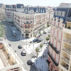 Victoria Surf , Biarritz France